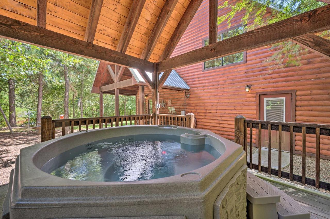 Cabin With Hot Tub And Games, 4 Mi To Beavers Bend! Броукън Боу Екстериор снимка