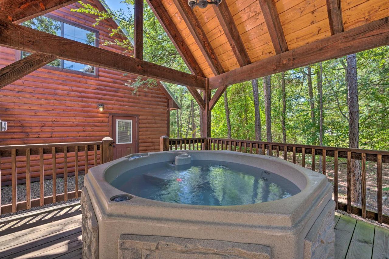 Cabin With Hot Tub And Games, 4 Mi To Beavers Bend! Броукън Боу Екстериор снимка